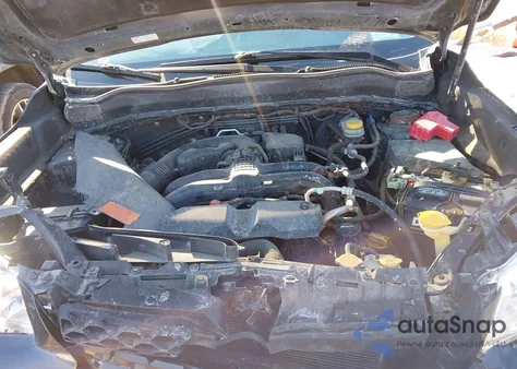 2014 Subaru Forester 2.5I Premium z USA, uszkodzony, nr VIN JF2SJAECXEH402679